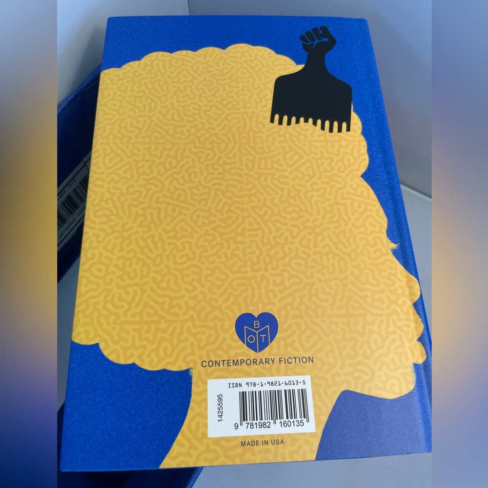 NEW BOTM The Other Black‎ Girl by Zakiya Dalila Harris Hardback Book - Picture 3 of 3